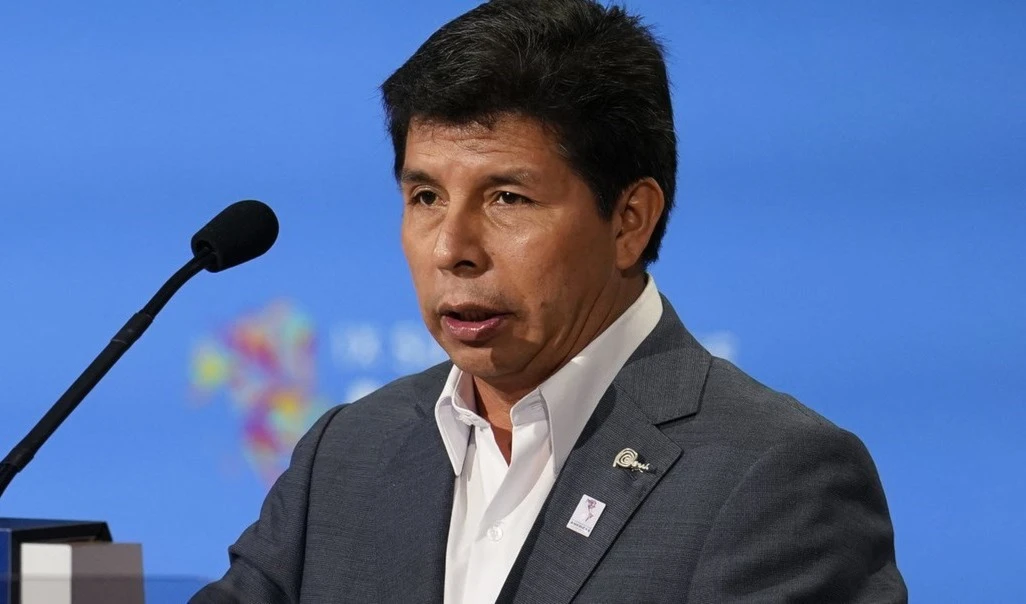 Renuncia irrevocable de Pedro Castillo al partido Perú libre