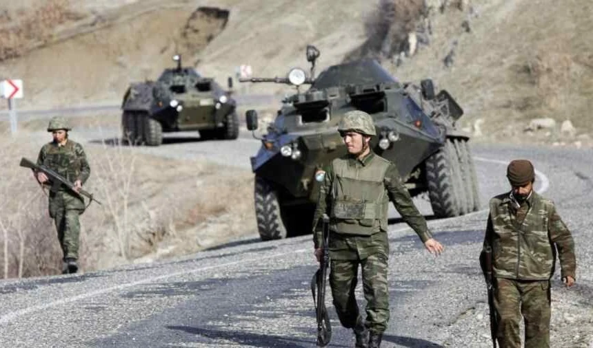 Despliegue de fuerzas turcas al norte de Iraq. Despliegue de fuerzas turcas al norte de Iraq.
