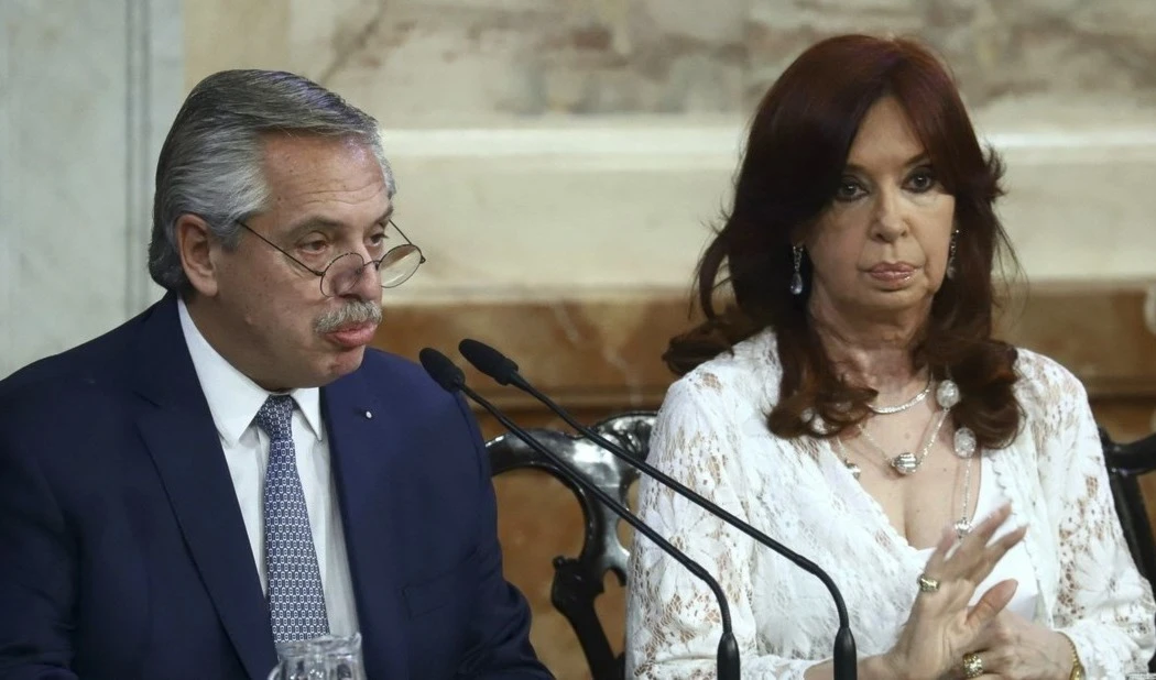 Crisia económica y poítica en Argentina vuelve a reunir al presidente y a la vice Crisia económica y poítica en Argentina vuelve a reunir al presidente y a la vice