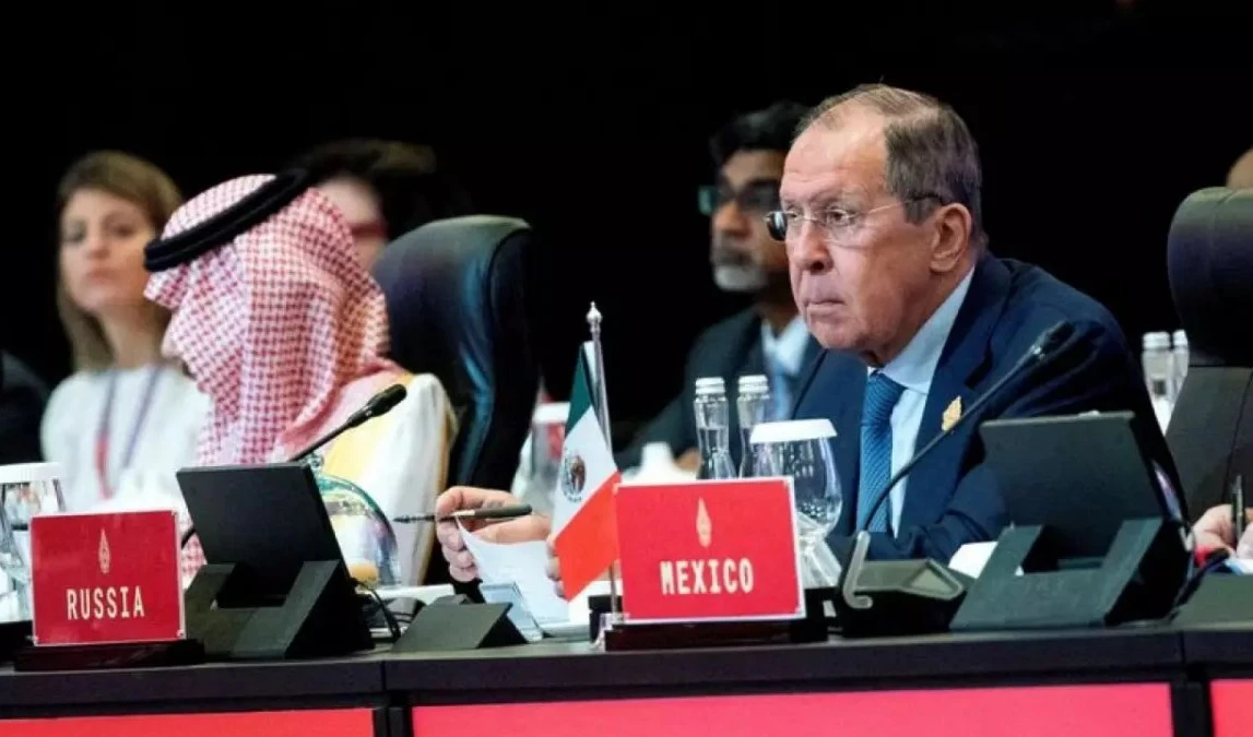 Lavrov calificó como “delirantes” las críticas de Occidente sobre la guerra en Ucrania.