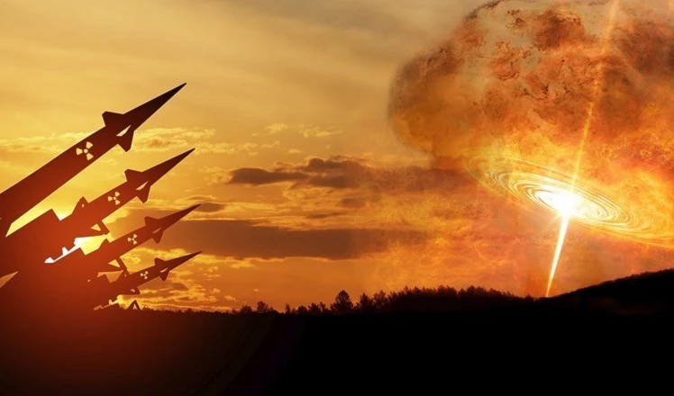 El despliegue de armas atómicas estadounidenses en el territorio de los miembros de la OTAN va en contra del Tratado de No proliferación (TNP).