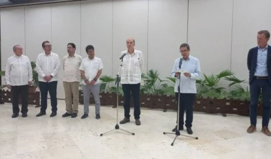 Diálogos de Paz colombianos vuelven a La Habana Diálogos de Paz colombianos vuelven a La Habana