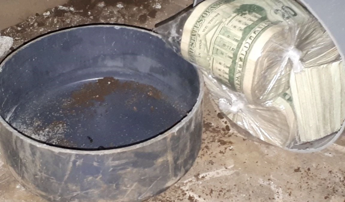 Las acciones de las autoridades militares sumaron además la ocupación de 543 vehículos, 11 mil 367 celulares y 241 mil 310 dólares producto del narcotráfico.