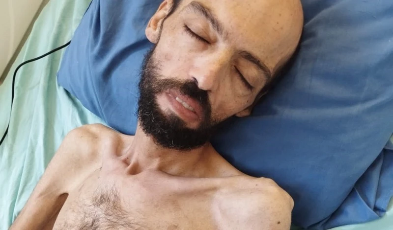 El prisionero palestino en huelga de hambre, Khalil Awawdeh.