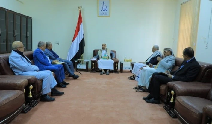 El Consejo Político Supremo de Yemen se reunió este domingo y emitió una declaración. El Consejo Político Supremo de Yemen se reunió este domingo y emitió una declaración.