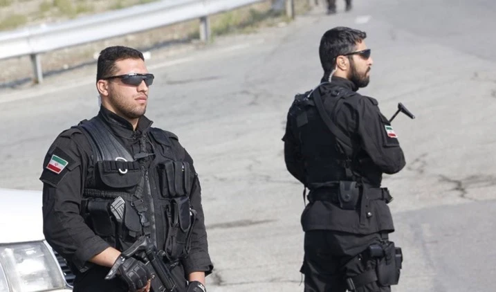 Efectivos de la seguridad iraní durante una operación antiterrorista.