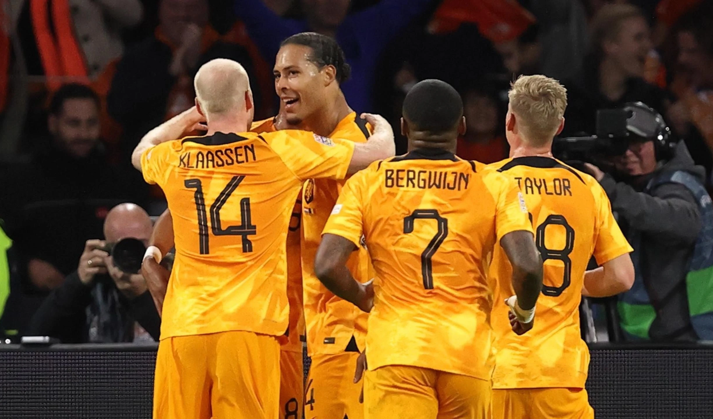 Países Bajos avanza a semifinales en Liga de Naciones de fútbol