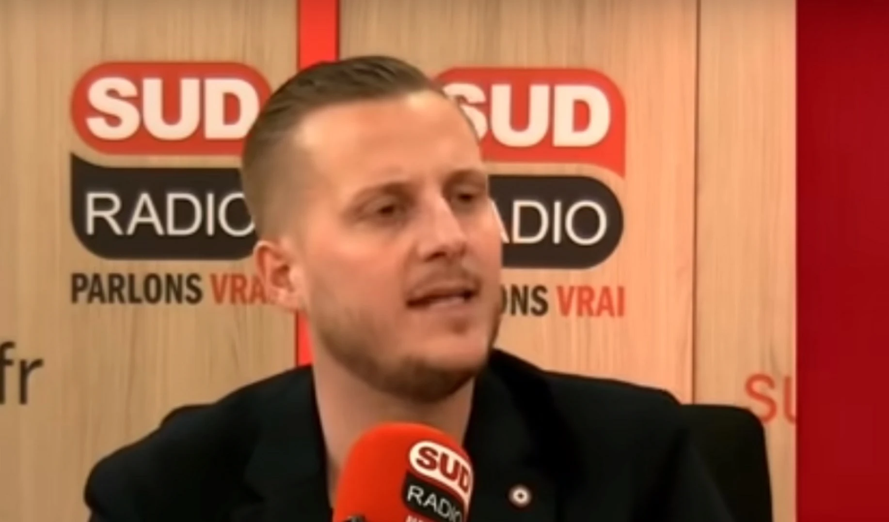 El exmilitar y voluntario francés, Adrien Bocquet solicitó asilo en Rusia.