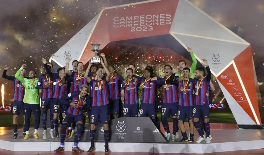Barcelona estrena el año con Supercopa de España de fútbol