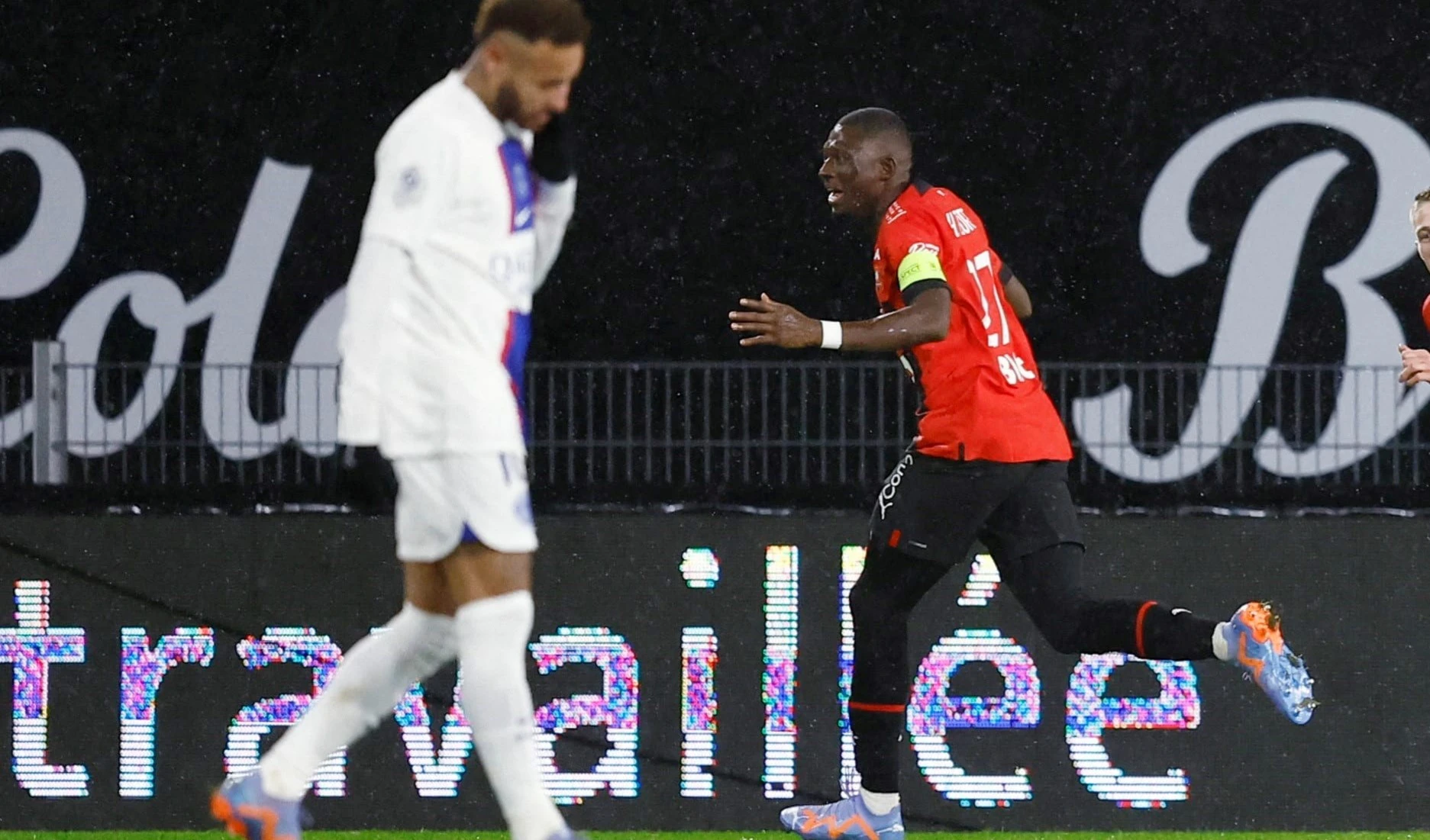 PSG confirma mal momento y cae en Rennes