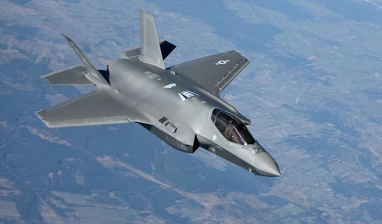 Caza estadounidense F-35.