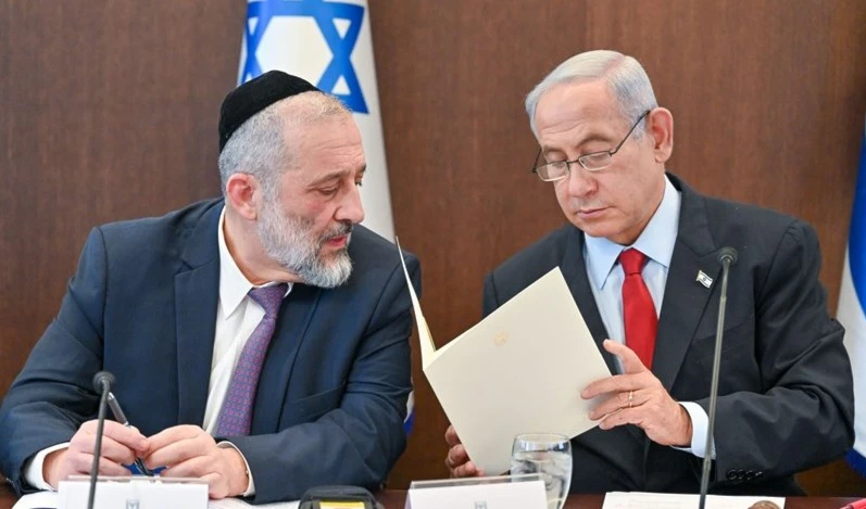 Netanyahu despidió al ministro Aryeh Deri