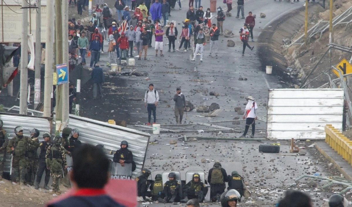 Manifestantes en la ciudad peruana de Ica.