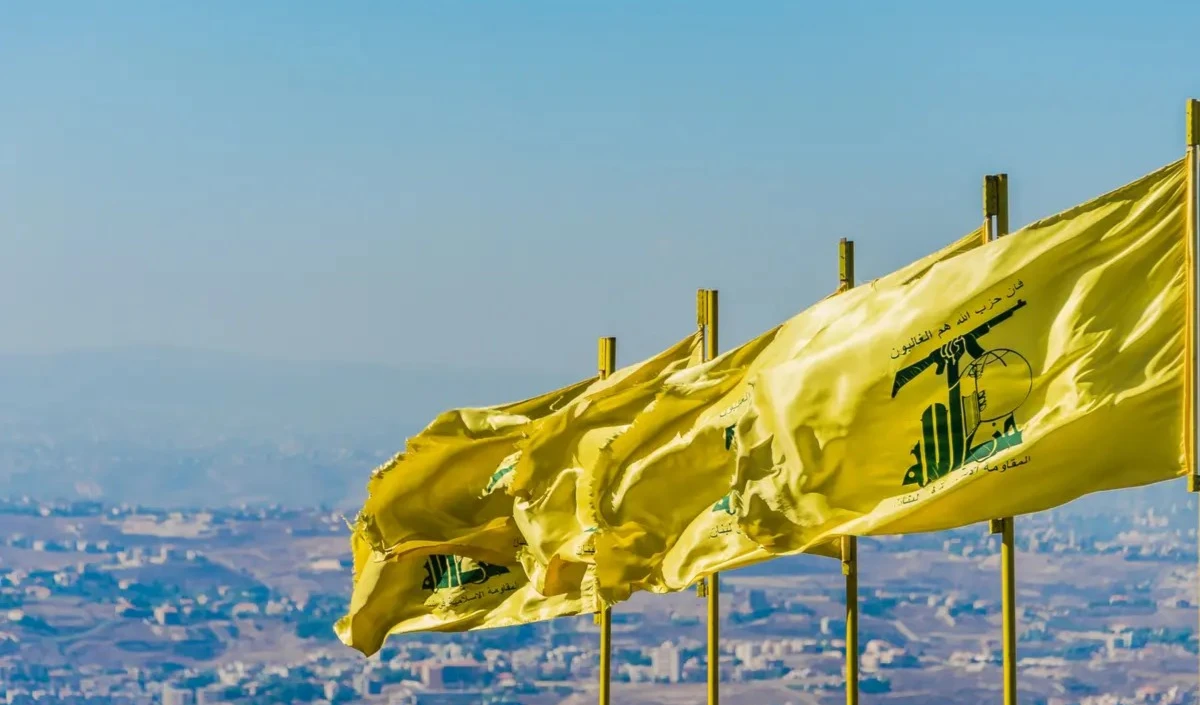 Hizbullah felicita a Karim Younes, por su libertad