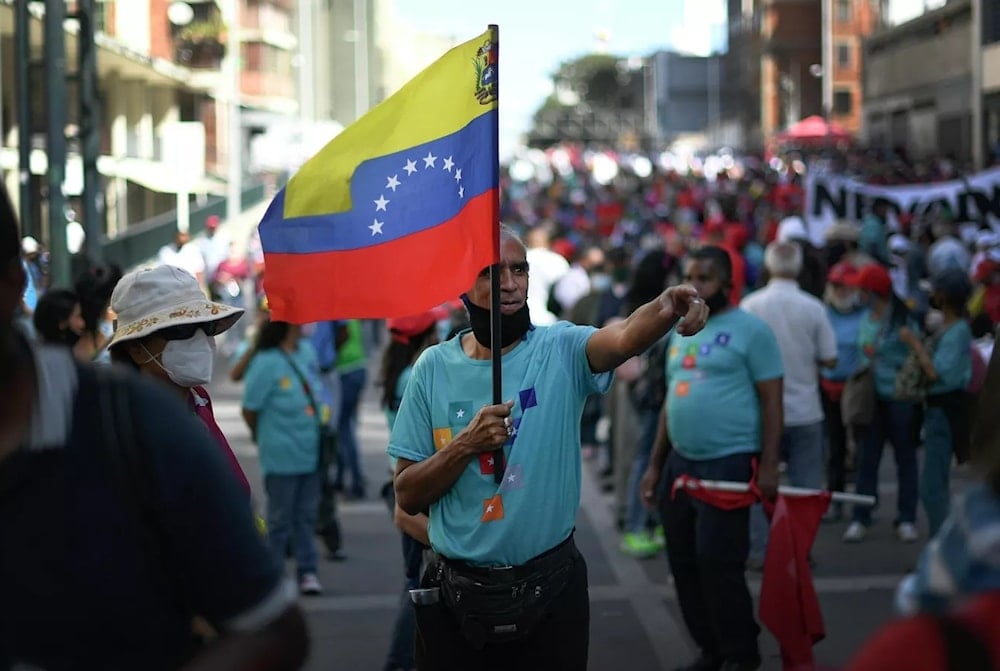 Venezuela y EE.UU. adelantan diálogo en Catar para mitigar sanciones. Foto: AP.
