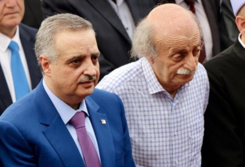 El presidente del Partido Democrático Libanés, Talal Arslan (izquierda), junto al exjefe del Partido Socialista Progresista Walid Jumblatt. 