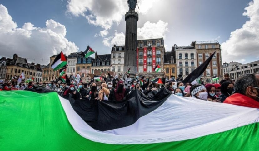 Policía francesa agrede a manifestantes contra agresión israelí a Gaza