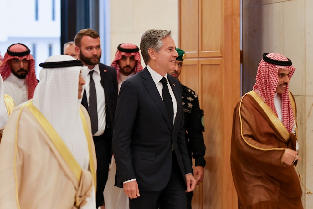 El secretario de Estado estadounidense, Anthony Blinken, exigió al ministro de Asuntos Exteriores saudita, Faisal bin Farhan, una condena de su gobierno a Hamas. 