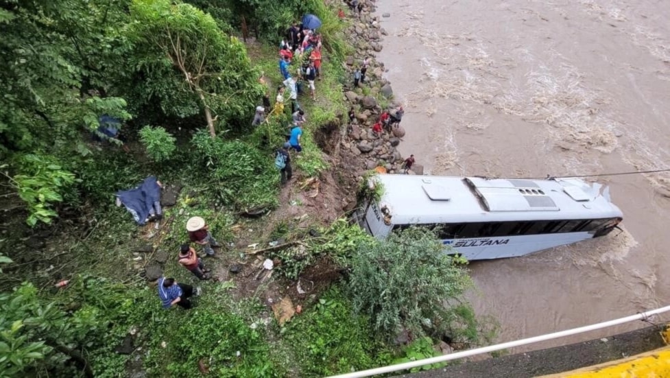 Accidente en ruta migratoria deja cuatro personas muertas en Honduras. Foto: AFP. 