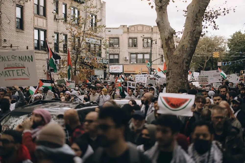 Detienen a manifestantes a favor de Palestina en Nueva York, EE.UU.  