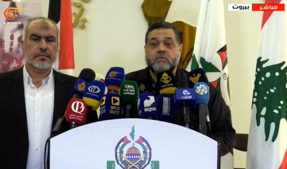 El líder del movimiento Hamas, Osama Hamdan, ofreció una conferencia de prensa en Beirut. 