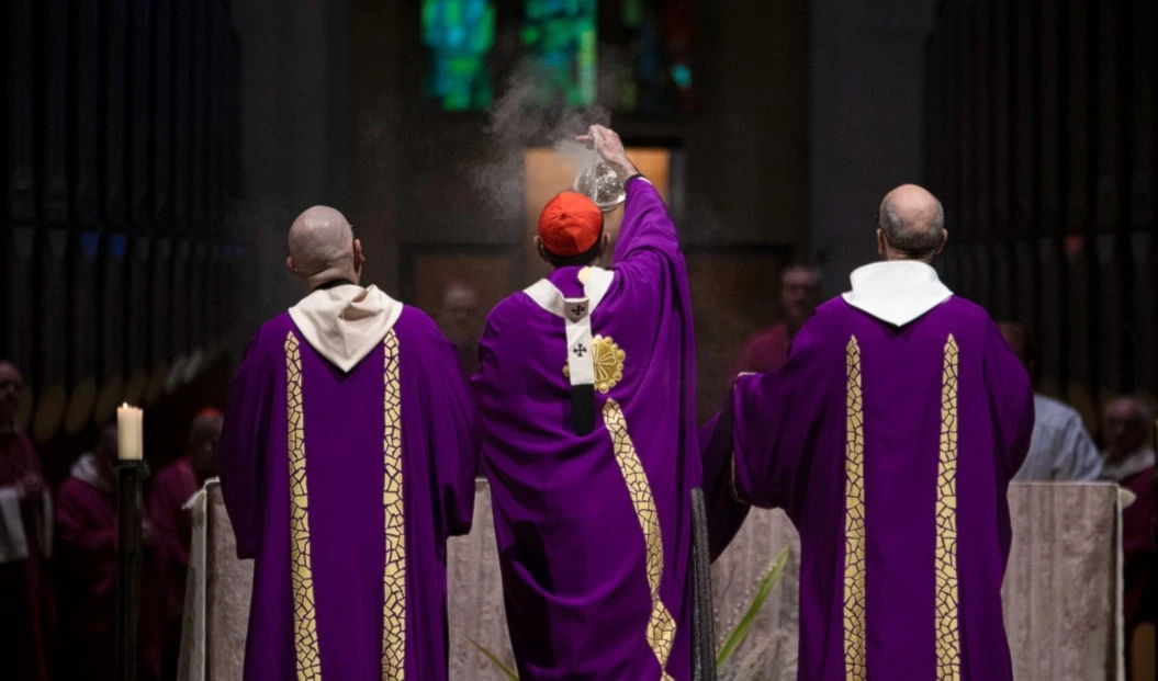 Vinculan más de 400 mil casos de pederastia en España con sacerdotes