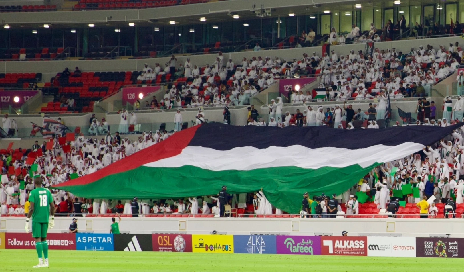 Futbolistas árabes expresan apoyo con pueblo palestino