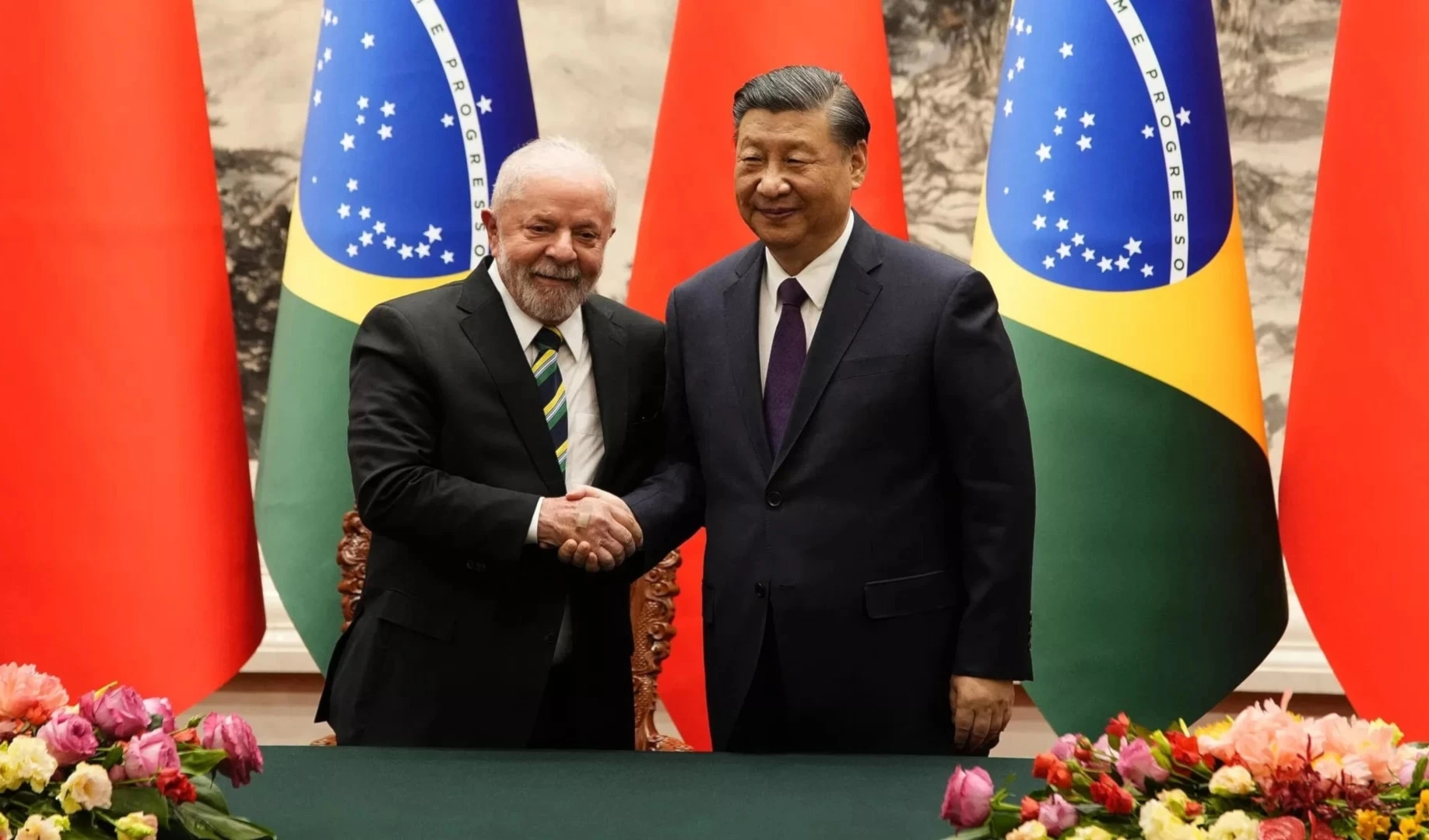 China y Brasil cierran primera transferencia en monedas locales