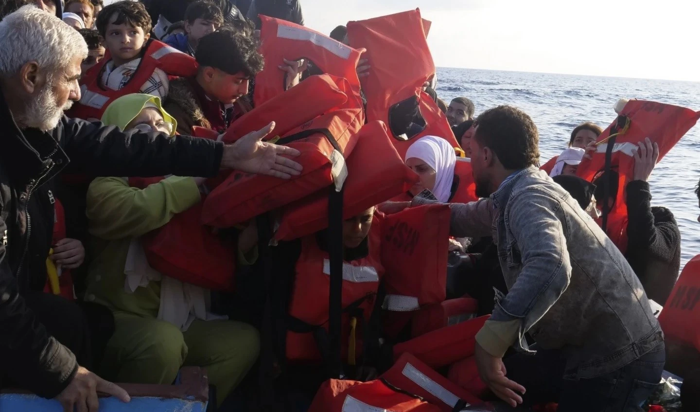 Rescate de inmigrantes frente a las costas de Libia. Foto: AP