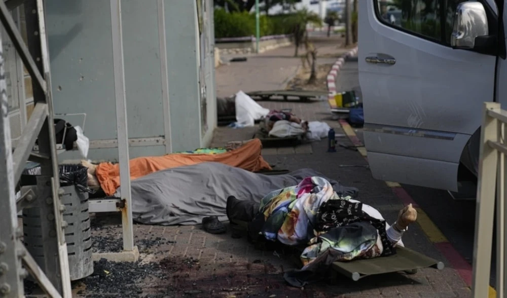 Los israelíes muertos superan el millar, afirman los medios sionistas.