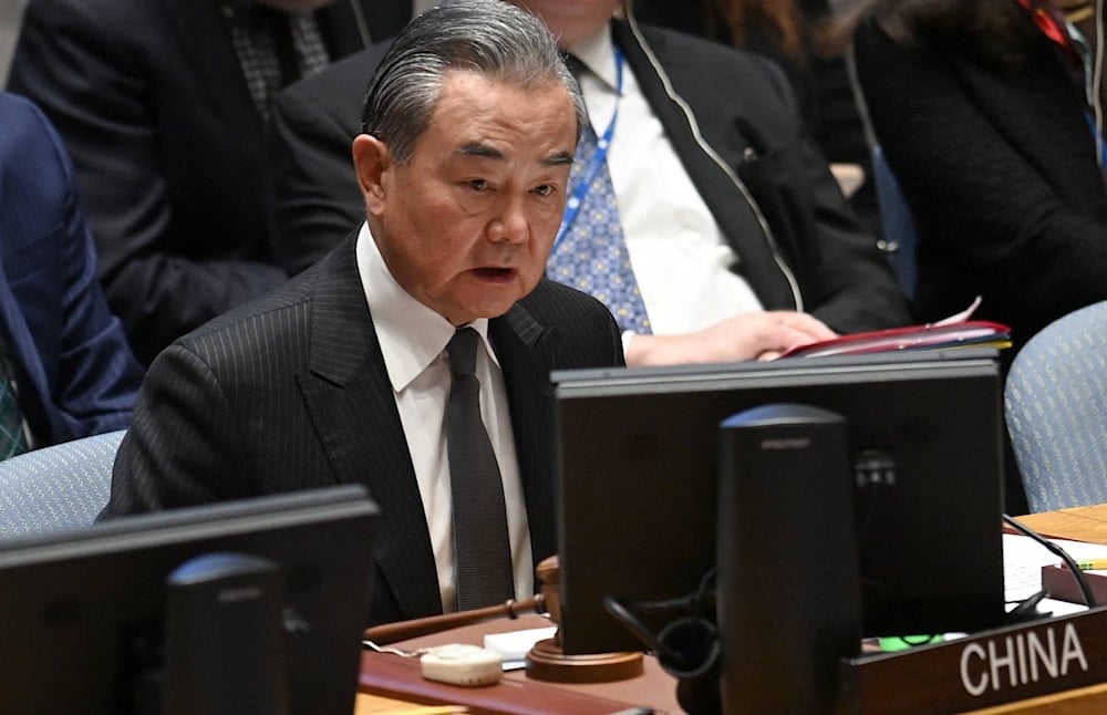 China exhortó pidió al Consejo de Seguridad de la ONU confirmar su rechazo al desplazamiento forzado de civiles palestinos y pedir liberación de todos los detenidos.