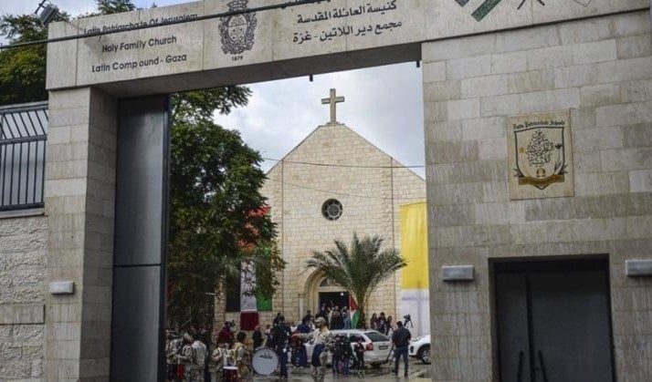 “Israel” asesina dos mujeres cristianas en Parroquia de Gaza