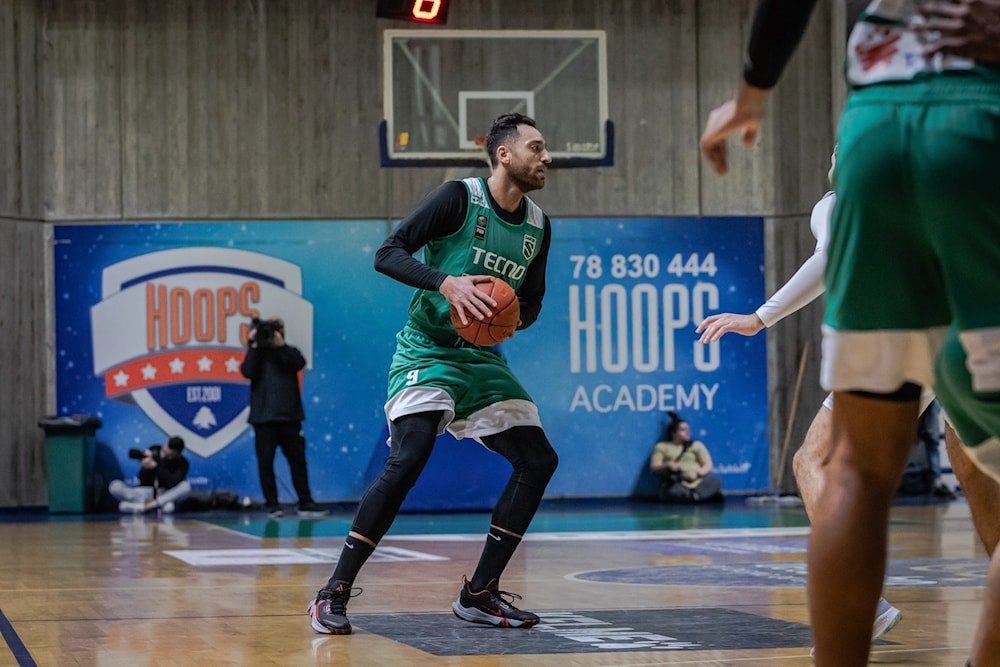 Club Sagesse mantiene invicto y liderazgo en baloncesto de Líbano.