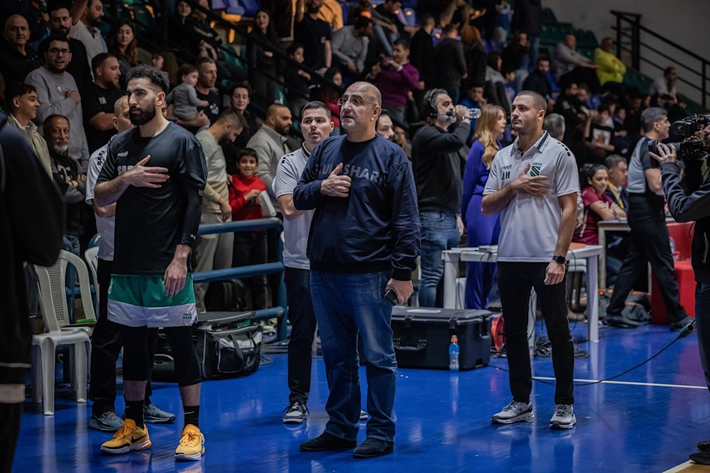 Club Sagesse mantiene invicto y liderazgo en baloncesto de Líbano.