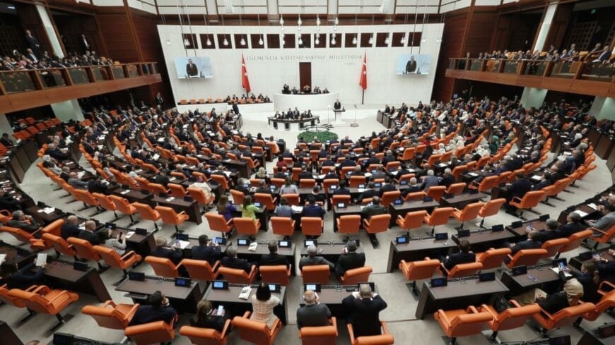 Parlamento de Turquía aprueba en comisión entrada de Suecia a OTAN. Foto: AFP. 