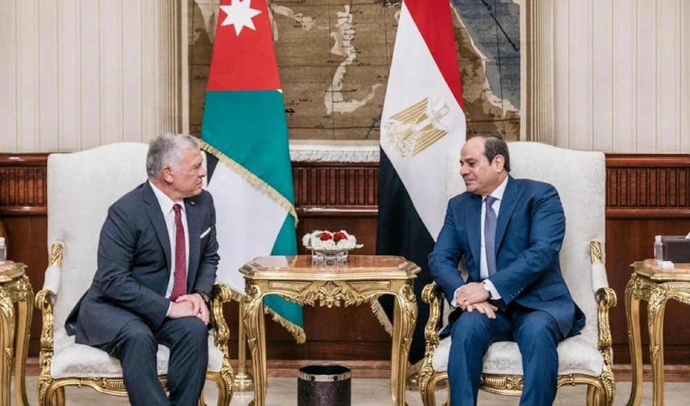 El rey de Jordania, Abdullah II, y el presidente de Egipto, Abdel Fattah El Sisi, reunidos en El Cairo.