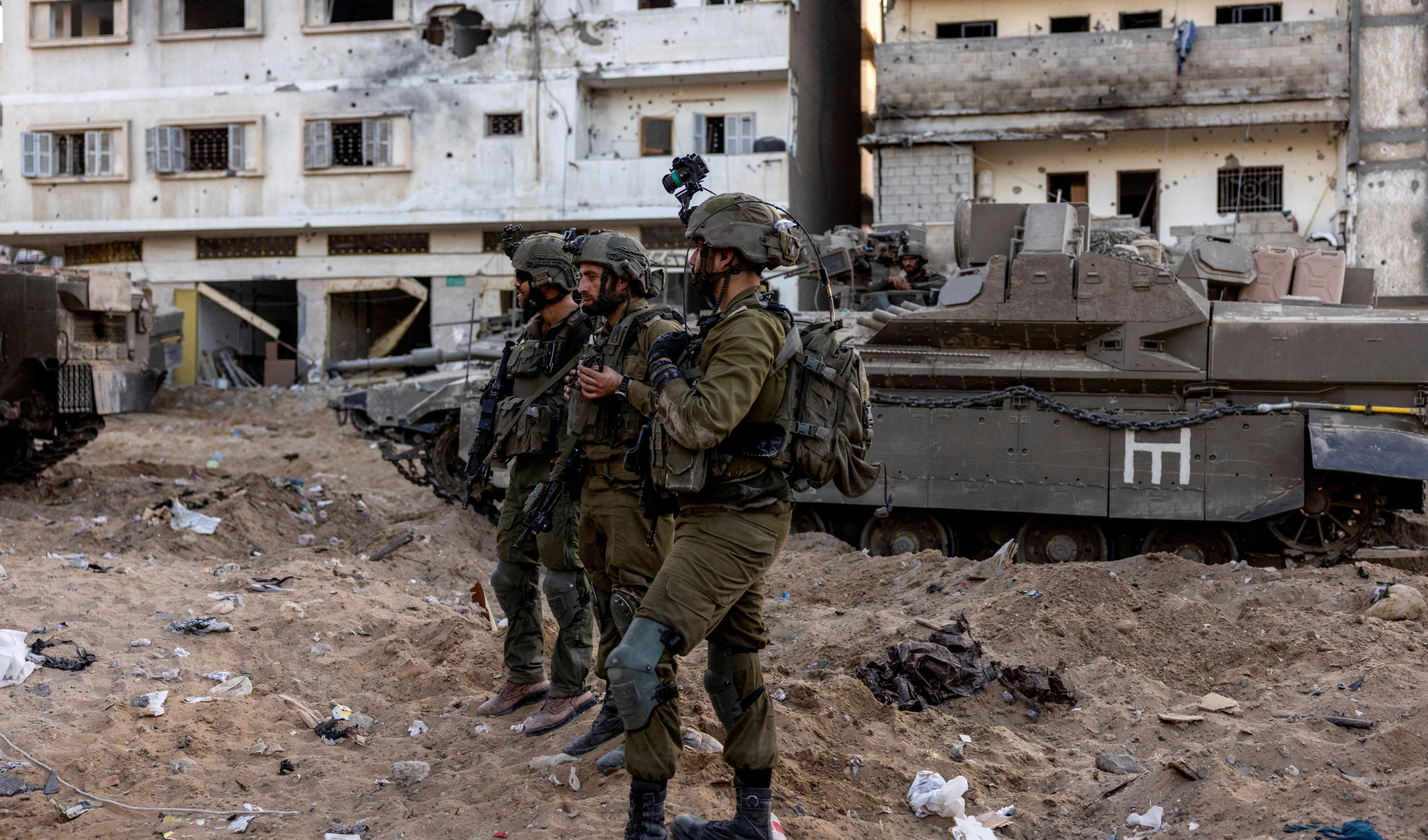 "Israel" reconoce muerte de dos oficiales y un sargento en combate