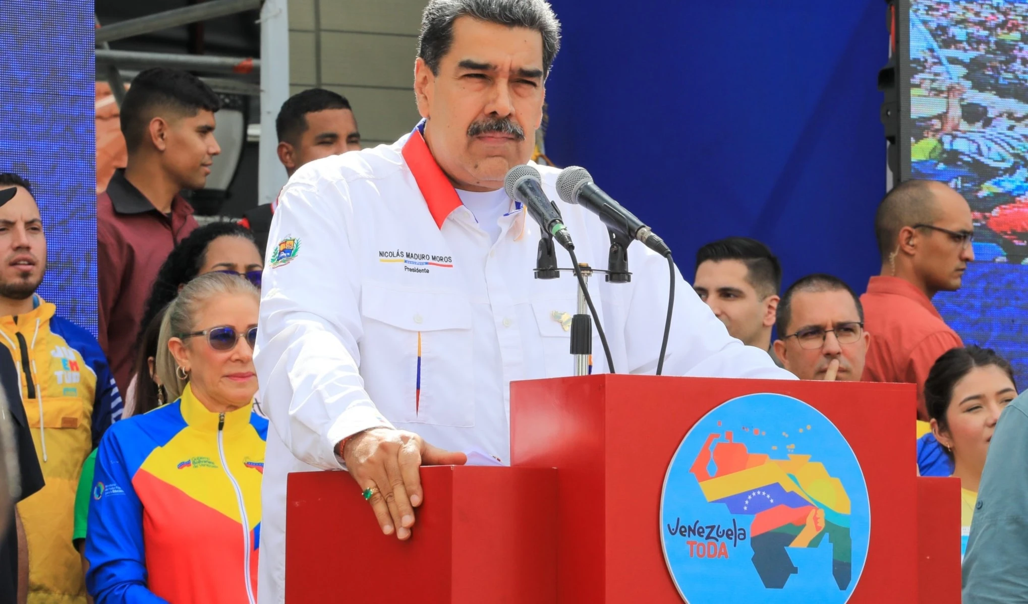 Maduro ha reiterado en varias ocasiones que la Diplomacia Bolivariana de Paz se basa en el diálogo. Maduro ha reiterado en varias ocasiones que la Diplomacia Bolivariana de Paz se basa en el diálogo.