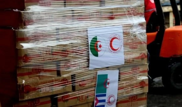 Este gesto, liderado por el presidente Abdelmadjid Tebboune, confirma los históricos lazos de hermandad, solidaridad y apoyo mutuo entre ambas naciones. Foto: @BRUNORGUEZP Este gesto, liderado por el presidente Abdelmadjid Tebboune, confirma los históricos lazos de hermandad, solidaridad y apoyo mutuo entre ambas naciones. Foto: @BRUNORGUEZP