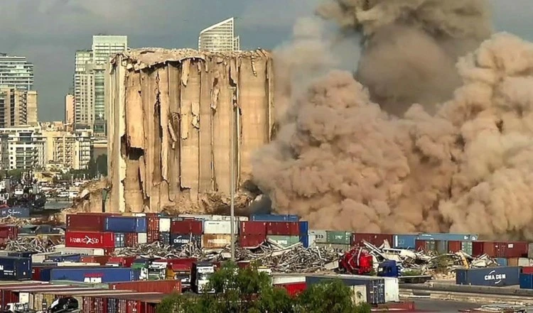 UE pide investigación imparcial sobre explosión en puerto de Beirut UE pide investigación imparcial sobre explosión en puerto de Beirut