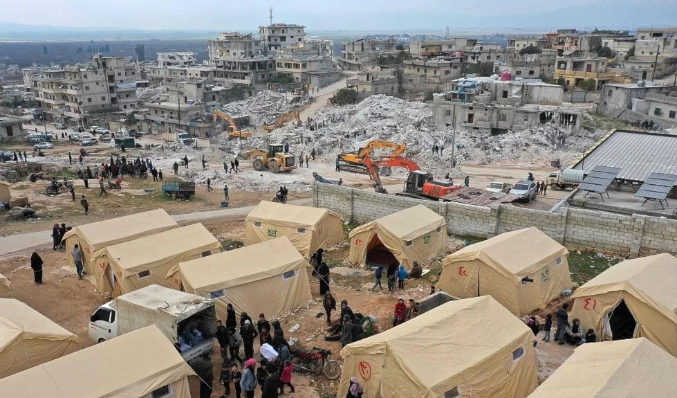 EE.UU. debe levantar las sanciones a Siria en caso de catástrofe