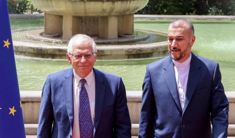 Borrell y Amir Abdullahian sostuvieron una conversación telefónica el domingo.