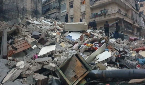 Decenas de muertos en Siria por terremoto