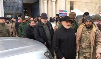 Comandante iraní inspecciona labor de socorristas de su país en Alepo