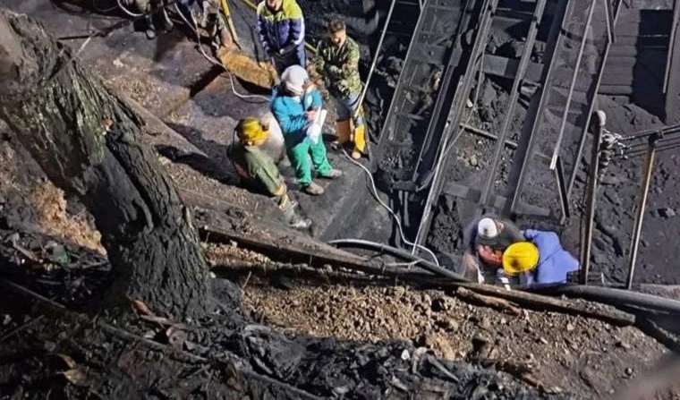 La explosión en la primera mina generó una reacción en cadena en las otras cuatro debido a una alta acumulación de gas metano y polvo de carbón.