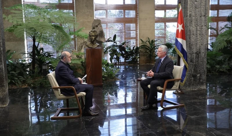 Reafirma Díaz-Canel compromiso con Cuba y el legado de sus líderes