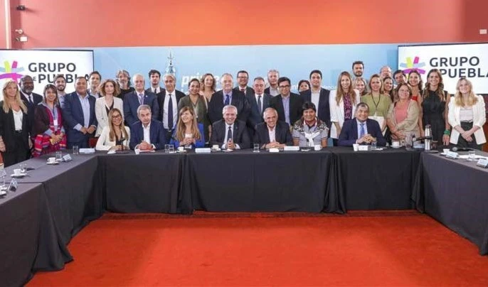 Argentina aboga por la integración, y regresa a Unasur