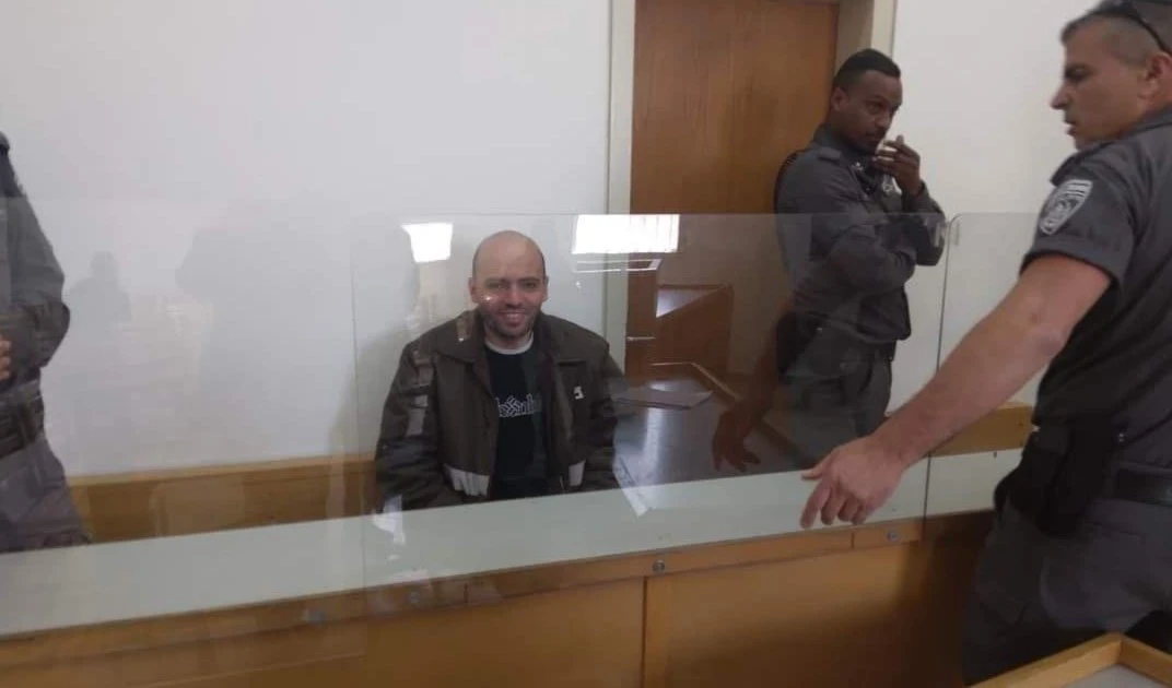 Khalil Awawda durante el nuevo juicio donde lo condenaron a otros 16 meses de cárcel.