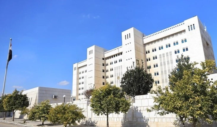 El Ministerio de Asuntos Exteriores y Expatriados de Damasco condenó las continuas prácticas bélicas criminales del enemigo israelí.