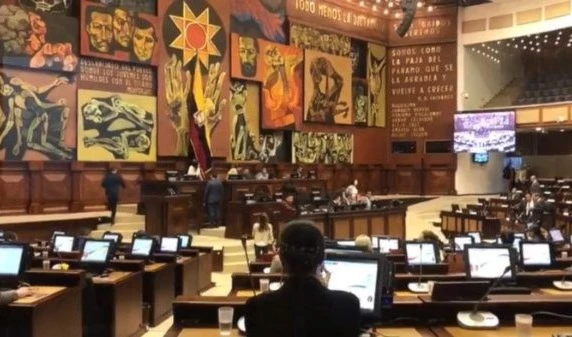 Asamblea Nacional de Ecuador debate juicio político a Guillermo Lasso